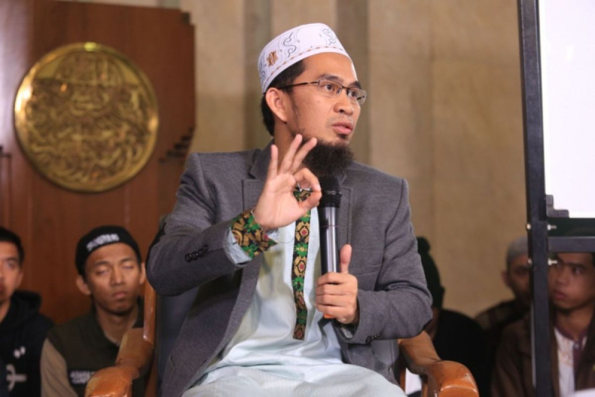 Ustadz A Hidayat Ungkap Rahasia Pacaran